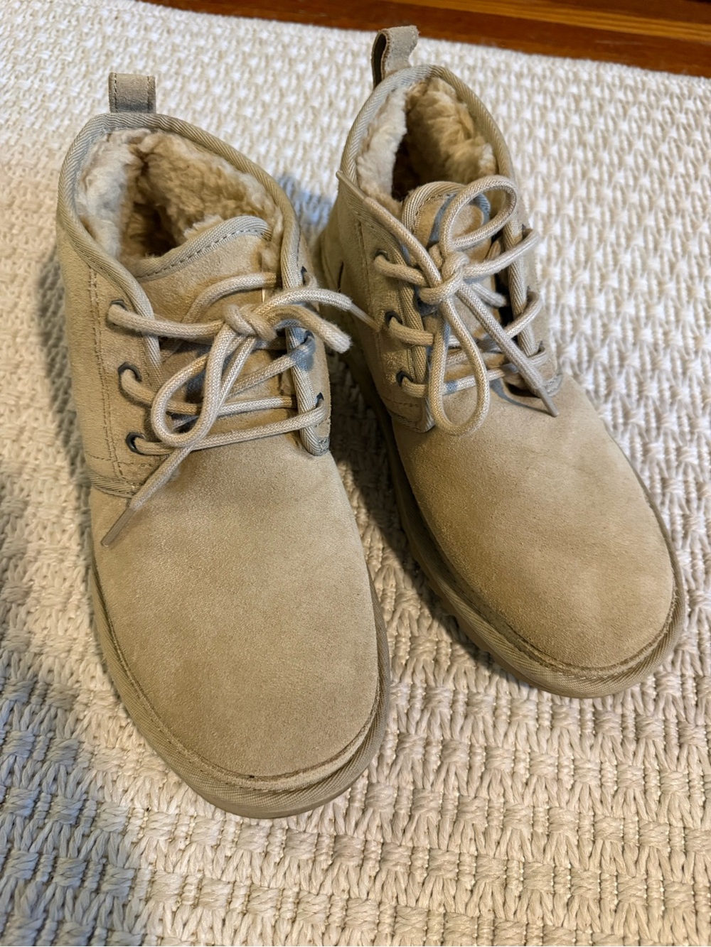 UGG Women’s Suede Chukka Boots in Light Tan